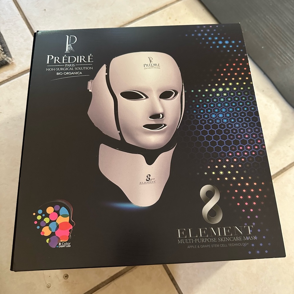 Predire Paris 8 Element Pro Multi-Purpose LED face & neck mask